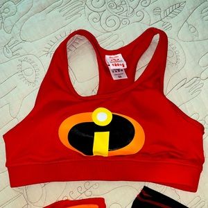 Incredibles sports bra size M